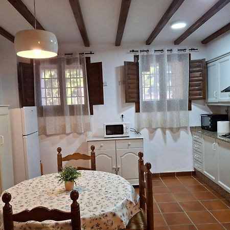 Masia De San Juan - Casas Numero 2 Y 4, Con Piscina En Masia Fortificada Segorbe Esterno foto