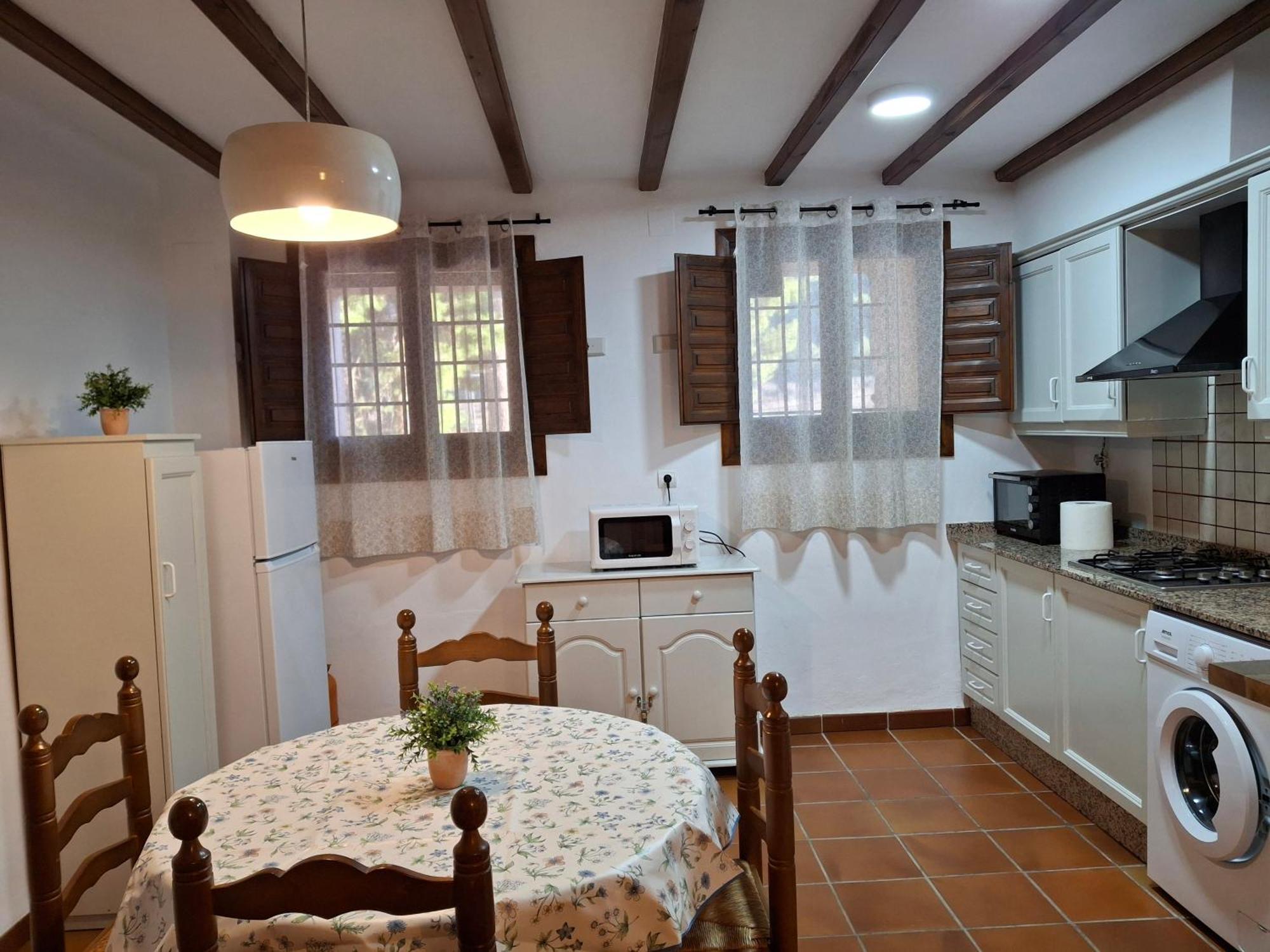Masia De San Juan - Casas Numero 2 Y 4, Con Piscina En Masia Fortificada Segorbe Esterno foto